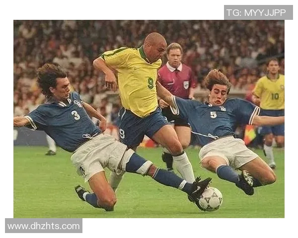 巴西足球巨星辉煌历程与绿茵场传奇故事全景解读